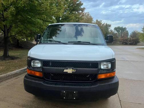 2015 Chevrolet Express 2500 Work Van