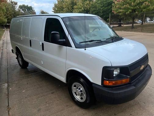 2015 Chevrolet Express 2500 Work Van