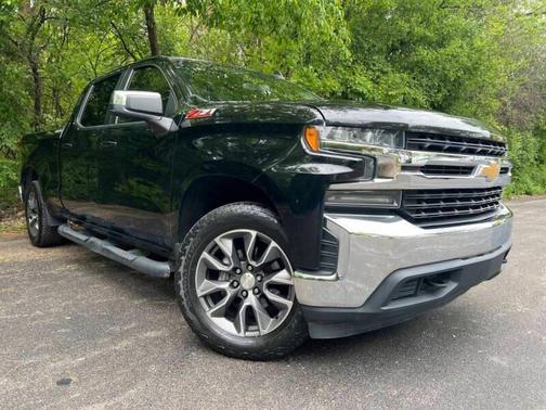 Black 2020 Chevrolet Silverado 1500 LT