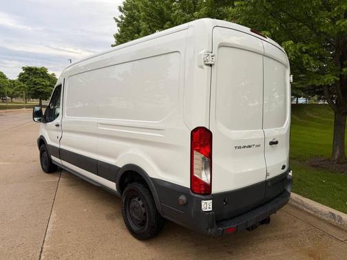 Oxford White 2016 Ford Transit-250 Base
