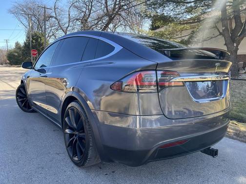 2019 Tesla Model X 75D