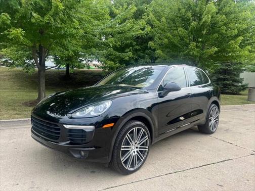 2016 Porsche Cayenne S