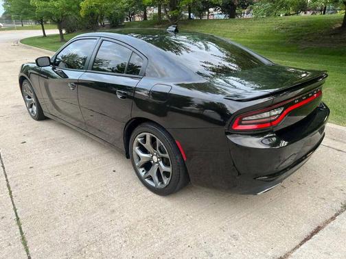 2015 Dodge Charger SXT