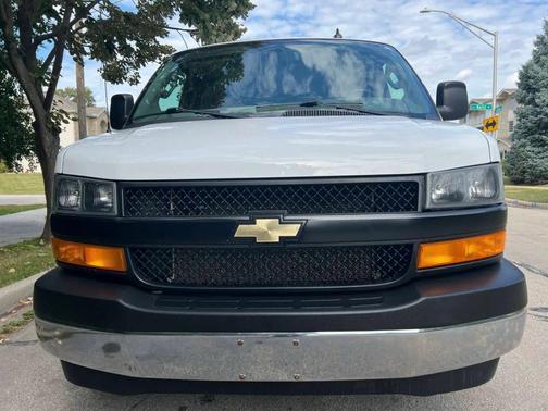 2019 Chevrolet Express 2500 Work Van