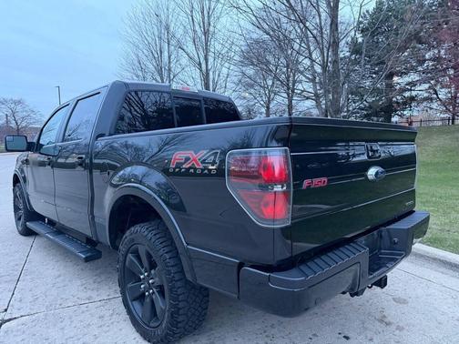 Tuxedo Black Metallic 2014 Ford F-150 FX4