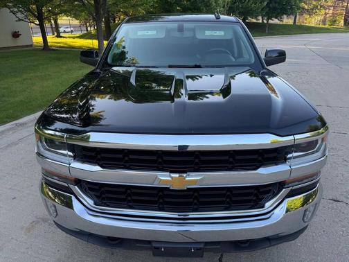 Graphite Metallic 2018 Chevrolet Silverado 1500 1LT