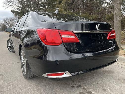 2016 Acura RLX Advance Package