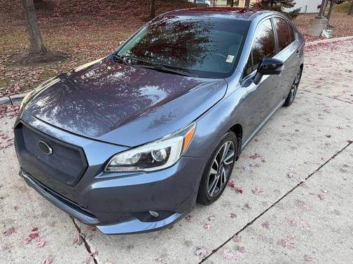 2017 Subaru Legacy Sport