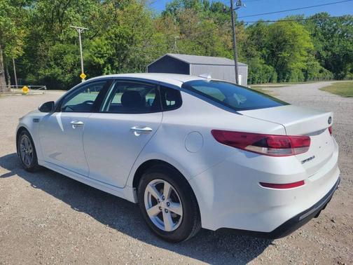 2020 Kia Optima LX