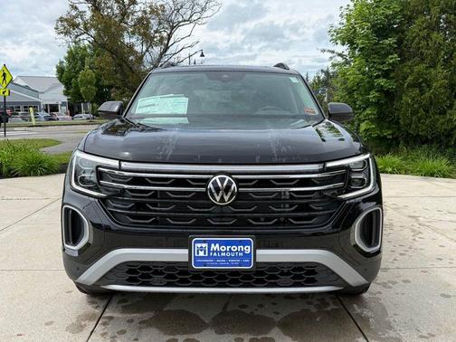 Deep Black Pearl Effect 2026 Volkswagen Atlas 2.0T Peak Edition