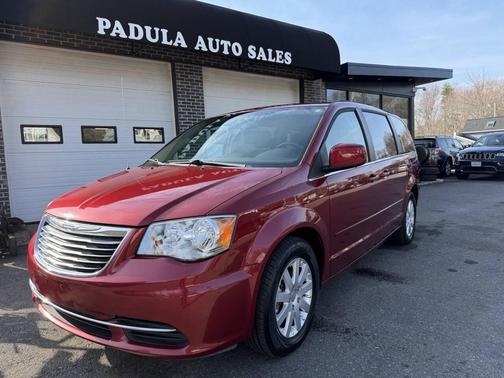 2015 Chrysler Town & Country LX