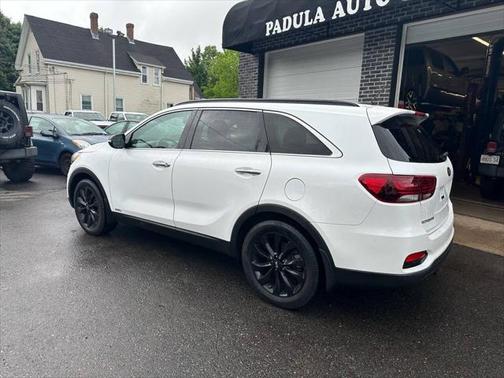 2019 Kia Sorento S
