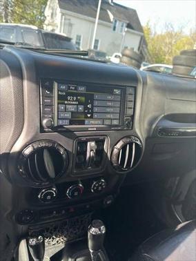2015 Jeep Wrangler Unlimited Altitude