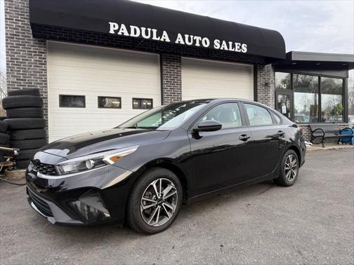 2022 Kia Forte LXS