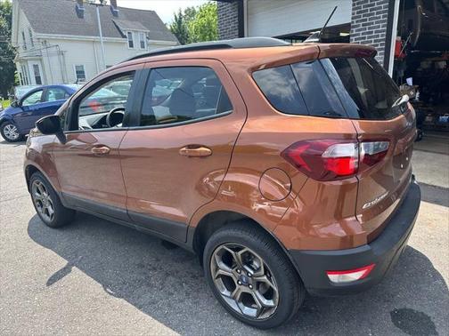2018 Ford EcoSport SES AWD 4dr Crossover