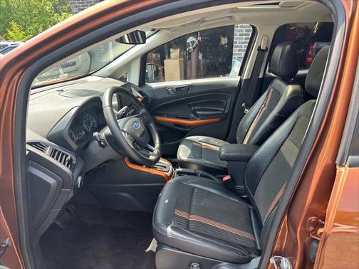 2018 Ford EcoSport SES AWD 4dr Crossover