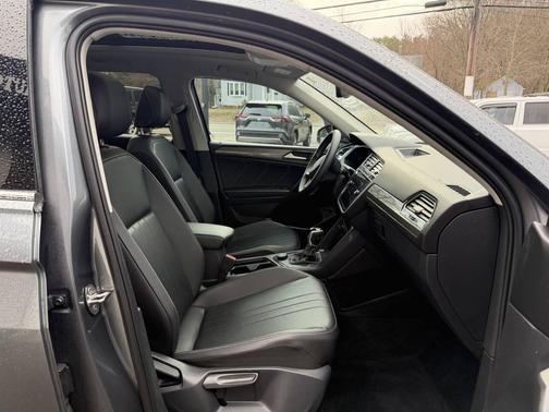 2022 Volkswagen Tiguan 2.0T SE 4MOTION