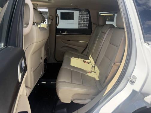 2017 Jeep Grand Cherokee Limited X