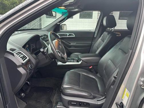 2011 Ford Explorer Limited