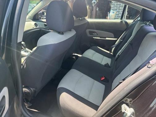 2012 Chevrolet Cruze LS