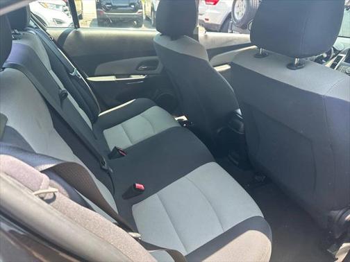 2012 Chevrolet Cruze LS