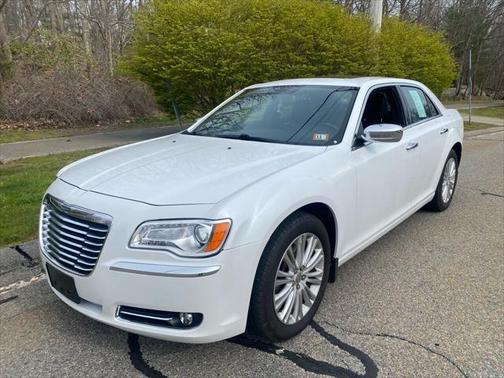 2012 Chrysler 300 Limited