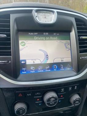 2012 Chrysler 300 Limited