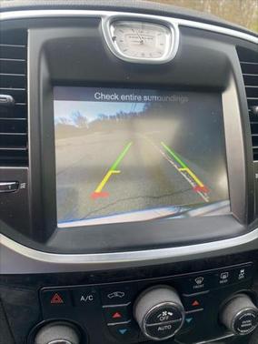 2012 Chrysler 300 Limited