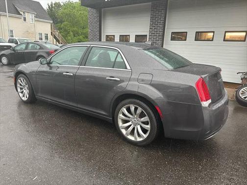 2019 Chrysler 300 Limited