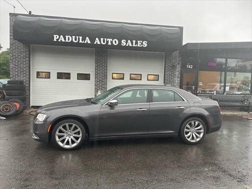 2019 Chrysler 300 Limited
