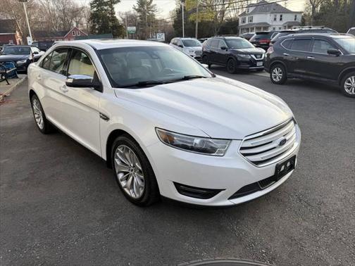 2018 Ford Taurus Limited 4dr Sedan