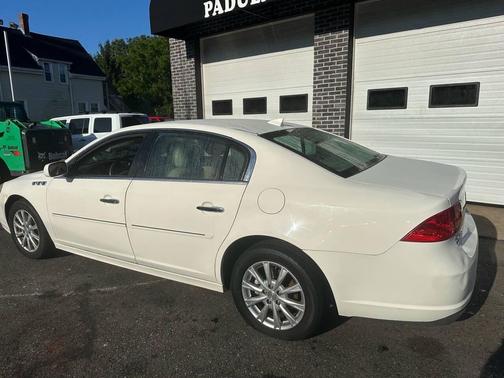2011 Buick Lucerne CX