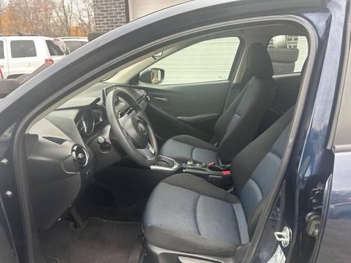 2017 Toyota Yaris iA Base