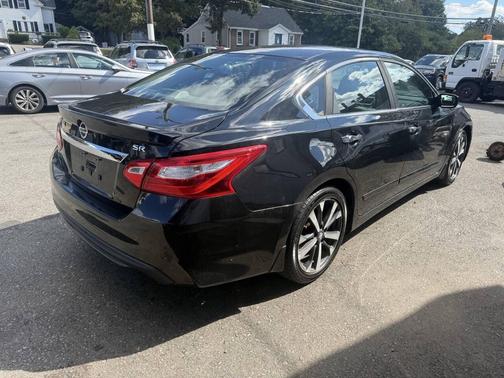 2016 Nissan Altima 2.5 SR