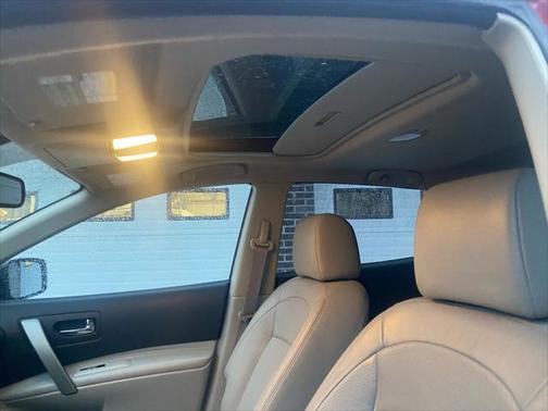 2011 Nissan Rogue SV