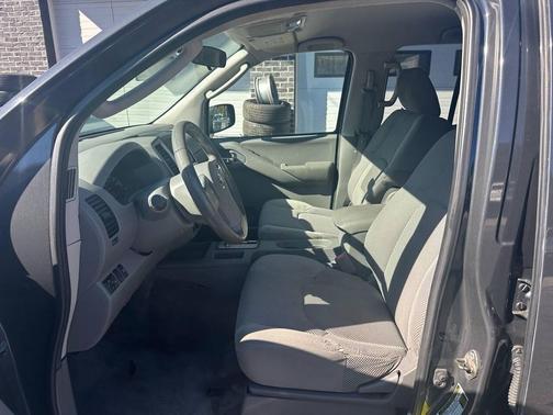 2010 Nissan Frontier SE