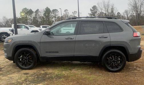 2023 Jeep Cherokee Altitude Lux