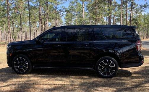 2021 Chevrolet Suburban RST