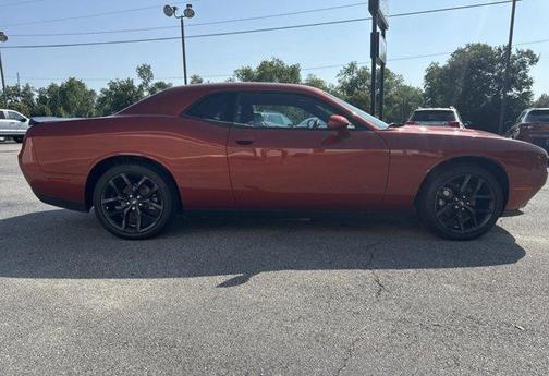 2022 Dodge Challenger SXT