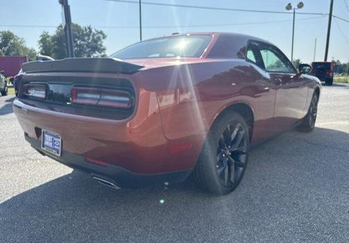 2022 Dodge Challenger SXT