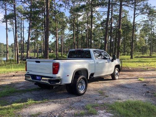 2024 Chevrolet Silverado 3500 LTZ