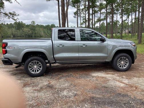 2025 Chevrolet Colorado LT