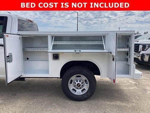 2025 GMC Sierra 2500 Pro