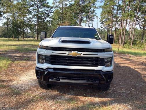 2025 Chevrolet Silverado 2500 Custom