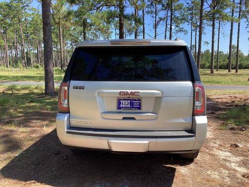 2017 GMC Yukon SLE