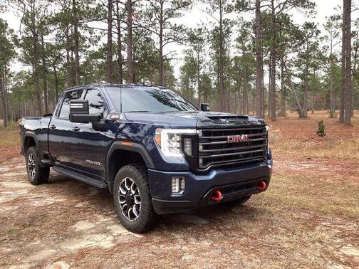 2022 GMC Sierra 2500 AT4