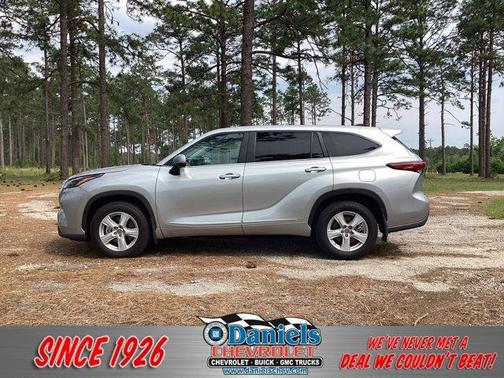 2023 Toyota Highlander L