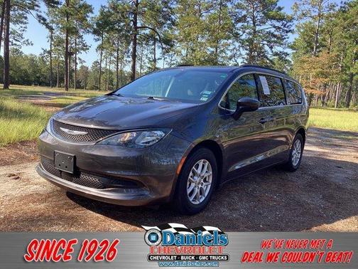 2021 Chrysler Voyager LXI