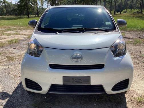 2014 Scion iQ Base (CVT-F)