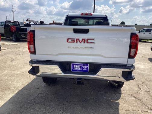 2025 GMC Sierra 2500 Pro